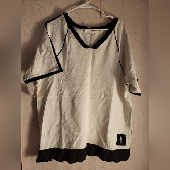 Free People Baseline Tee - Picture 4 of 8